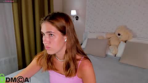Snapshot of elena_grace chatting on 07.11.26 Jenny online show from 07.11.26