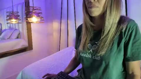 Elena online show from 06.14.26