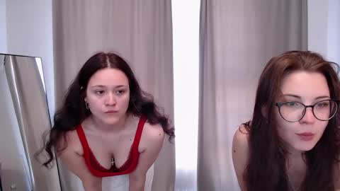 Snapshot of elena_vysotskaya chatting on 06.10.26 Elena online show from 06.10.26