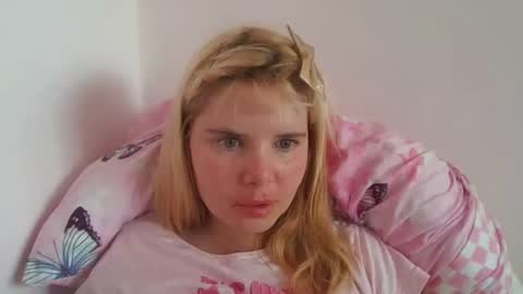 Elena online show from 07.18.26