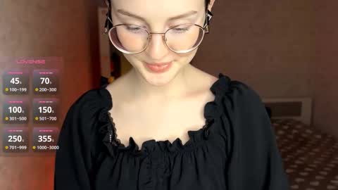 Snapshot of eleniswackhammer chatting on 02.06.26 Annie PVT IS OPEN online show from 02.06.26