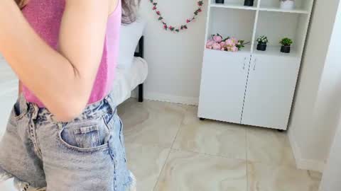 Snapshot of eleonoraa_sun chatting on 07.27.26 eleonoraa_sun online show from 07.27.26