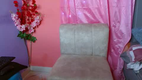 eletrabrowns online show from 02.15.25