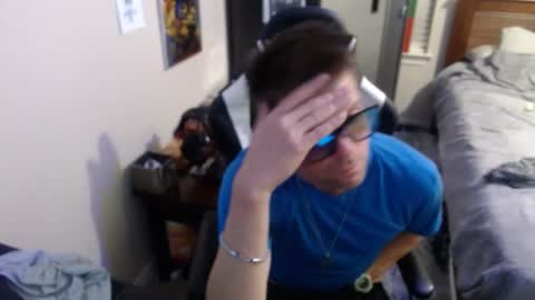 Snapshot of elevatetlb chatting on 09.11.25 Walker online show from 09.11.25