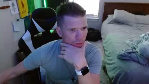 Walker online show from 12.02.25