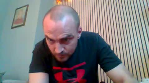 Snapshot of elhornyvikingo chatting on 04.10.26 horny viking online show from 04.10.26