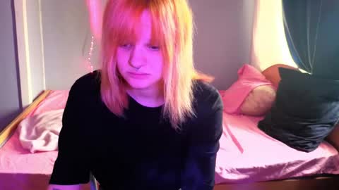 Snapshot of elieiza_xo chatting on 05.05.26 elieiza_xo online show from 05.05.26