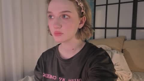 Ellie online show from 12.05.25