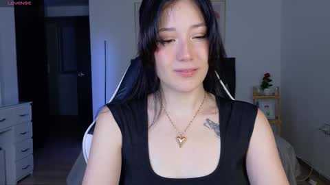 eliiih_ online show from 10.27.25