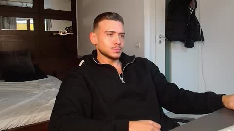 ElijahThorne online show from 01.13.26