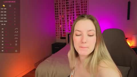 Elina online show from 03.13.26