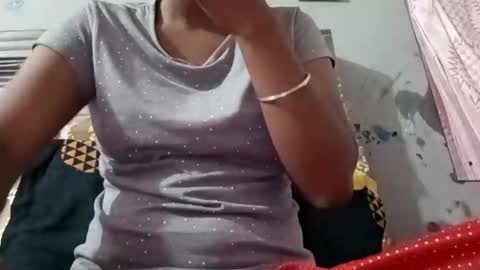 Snapshot of elina_roy03 chatting on 10.08.25 elina_roy03 online show from 10.08.25