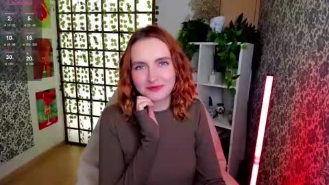 Snapshot of elis_cherry chatting on 10.19.25 Elis  online show from 10.19.25