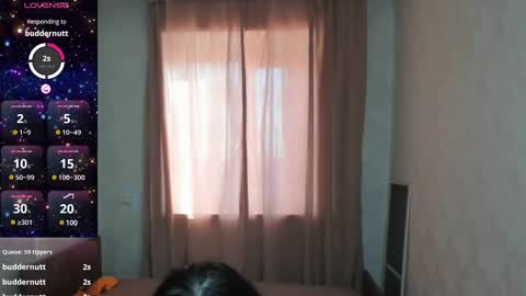 Elis online show from 02.22.25