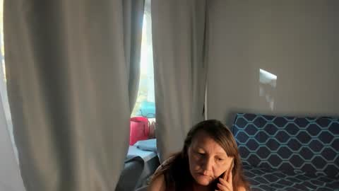 Elis online show from 09.27.25