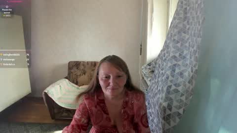 Snapshot of elis_gabbi chatting on 05.31.26 Elis online show from 05.31.26