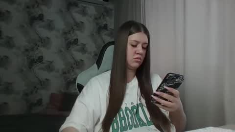 Aletta Oushen online show from 02.23.26