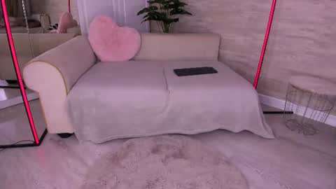 elisabeth_jason online show from 07.17.26