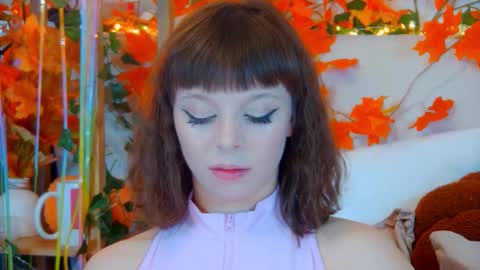 ElisabethDavis online show from 11.19.25