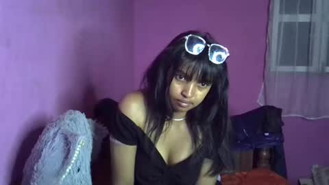 Snapshot of elisah01 chatting on 06.04.26 elisah01 online show from 06.04.26