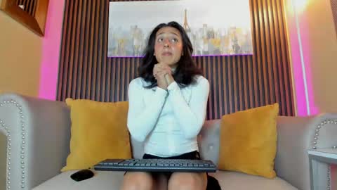 Snapshot of elisasue chatting on 05.31.26 Elisa Sue online show from 05.31.26