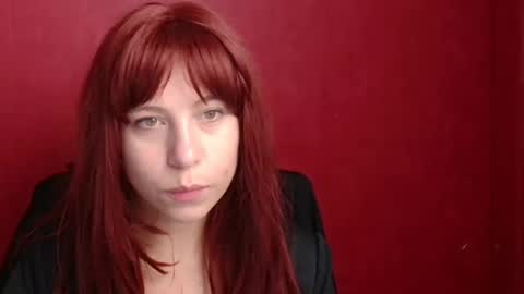 Snapshot of elise_kissu_ chatting on 09.12.25 Alice online show from 09.12.25