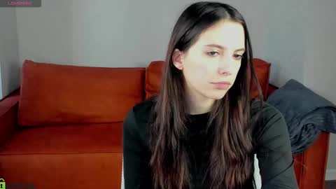 Snapshot of elise_robbie chatting on 03.27.26 Elise online show from 03.27.26