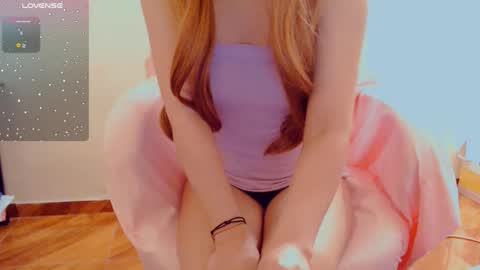 Snapshot of elisecrets chatting on 09.27.25 Eli online show from 09.27.25