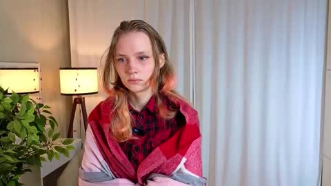 Viola online show from 11.18.25