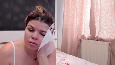 Elly online show from 03.20.26