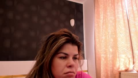 Elly online show from 03.31.26