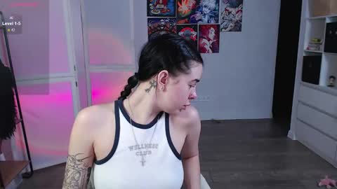 Ari online show from 01.23.25