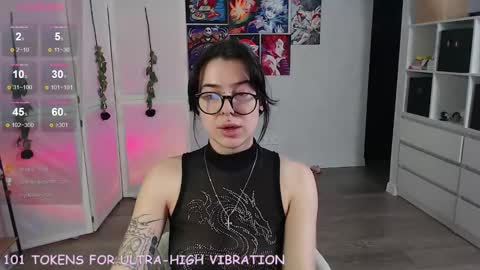 Ari online show from 02.23.25