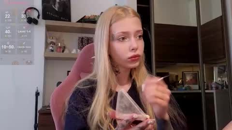 Elizabeth online show from 02.19.26