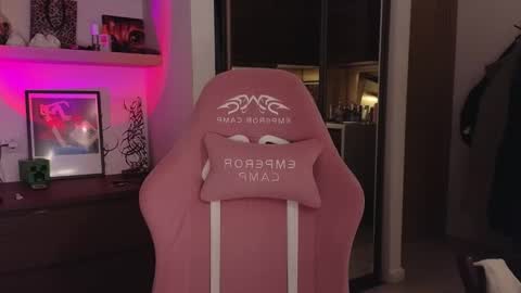 Elizabeth online show from 03.12.26