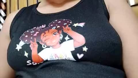 Snapshot of eliza_sexy03 chatting on 09.25.25 eliza_sexy03 online show from 09.25.25