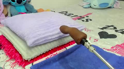 Snapshot of elizabeth_18_ chatting on 02.06.26 ELIZA online show from 02.06.26