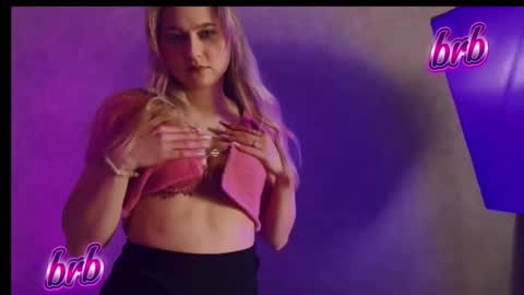 Lizzy online show from 09.21.25