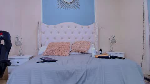 Elizabeth  online show from 03.27.26