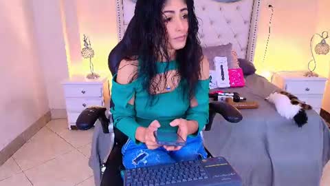 Elizabeth  online show from 07.20.26