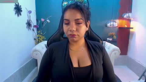 Elizabeth  online show from 03.16.26