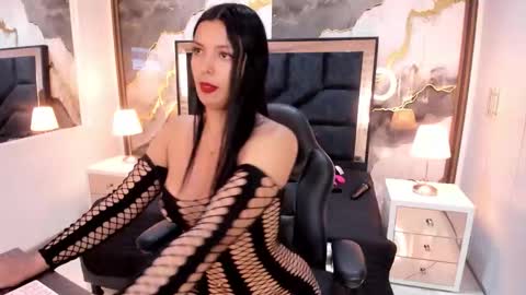 Elizabeth Rodrguez  online show from 02.06.26