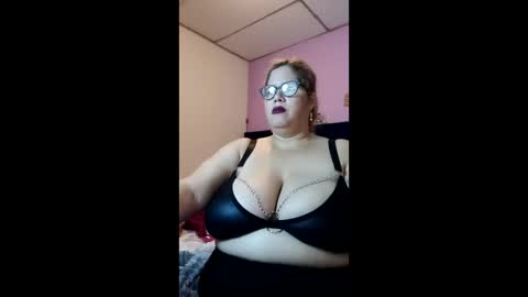 Elizabeth online show from 01.16.26