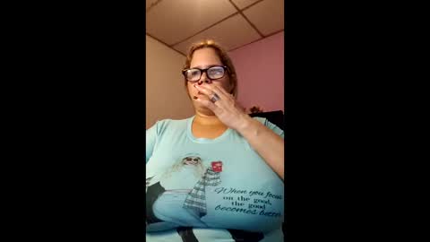 Elizabeth online show from 04.26.26