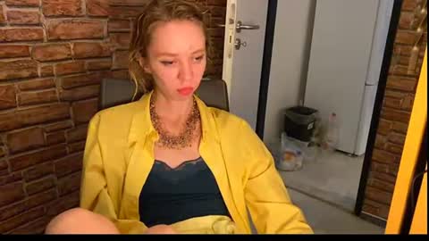 Eliza online show from 07.04.26