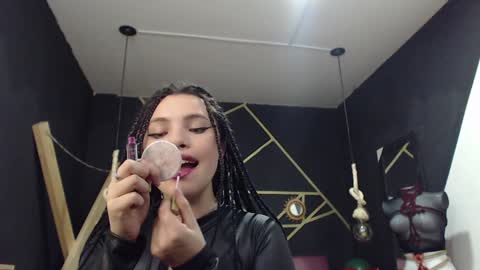   online show from 12.06.24