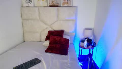 Eliza online show from 07.25.26