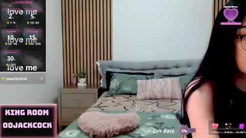 Chloe online show from 05.14.26