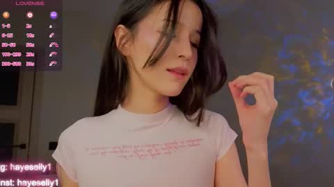 Snapshot of ella_hayes chatting on 10.09.25 Ella NEXT STREAM 1TH DECEMBER 1200 - 0800 AM AT MOSCOW TIME online show from 10.09.25