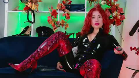 ella_kross online show from 09.25.25